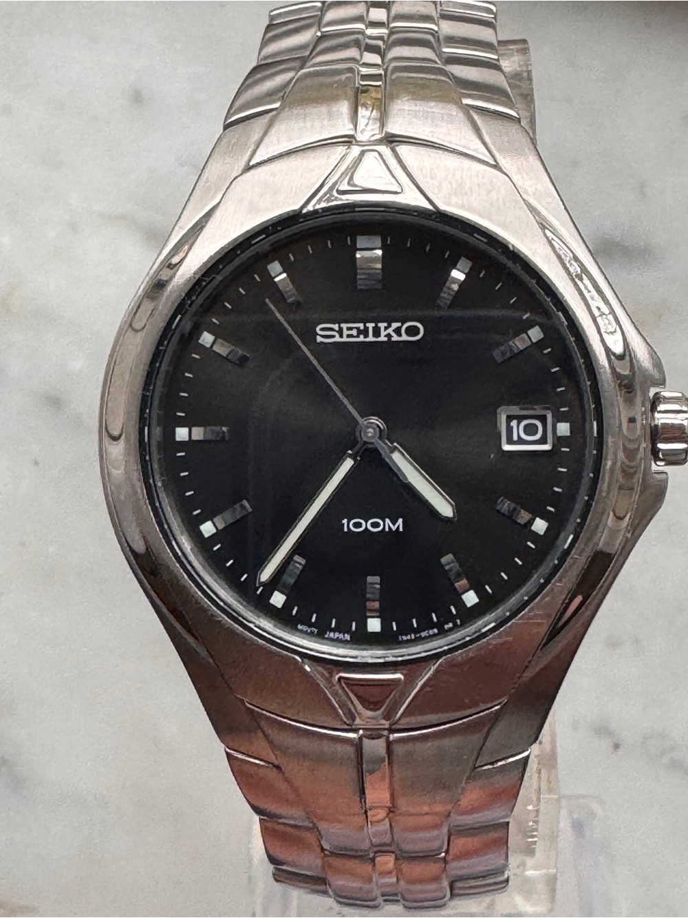 2003 Seiko Stainless Steel Mens Date Watch w/ a New Battery